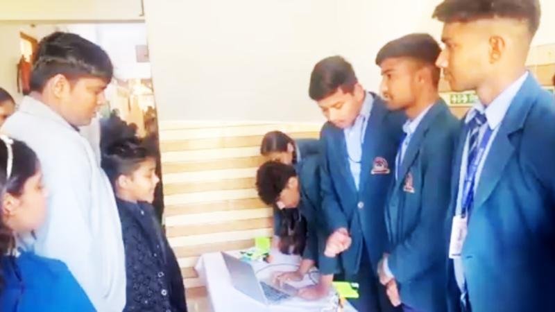 parent teacher meeting Vivekanand Public School